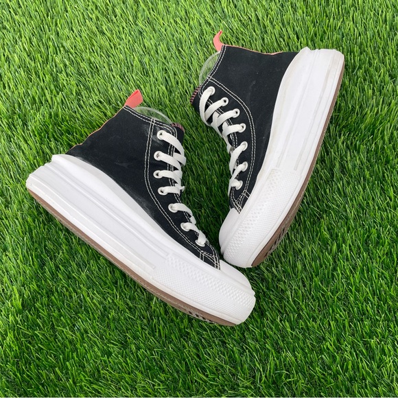 Converse Other - Chuck Taylor All Star Move Platform Canvas
BIG KIDS HIGH TOP SNEAKER SHOE